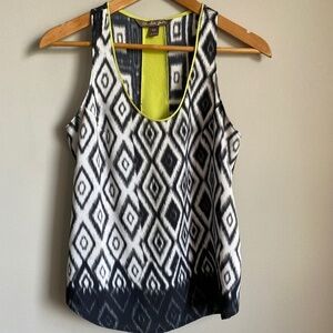 Charlie Jade Black + White Geometric Print Sleeveless Tank Top Blouse Small